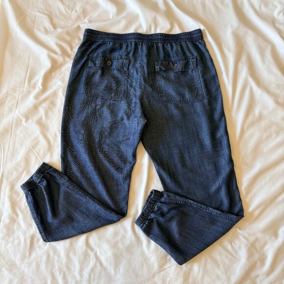 ☁️ Buttery Soft Gap 100% Tencel Denim Joggers Eco-Chic Size M - Picture 3 of 7